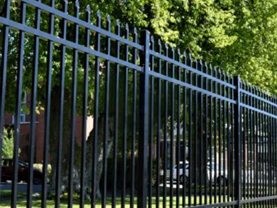 Modern Aluminum Fencing Trends for Homes and Commercial Spaces