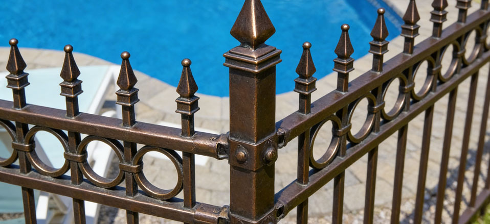 Advantages of Swimming Pool Fence