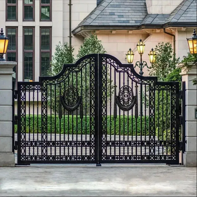 black metal decorative fencing