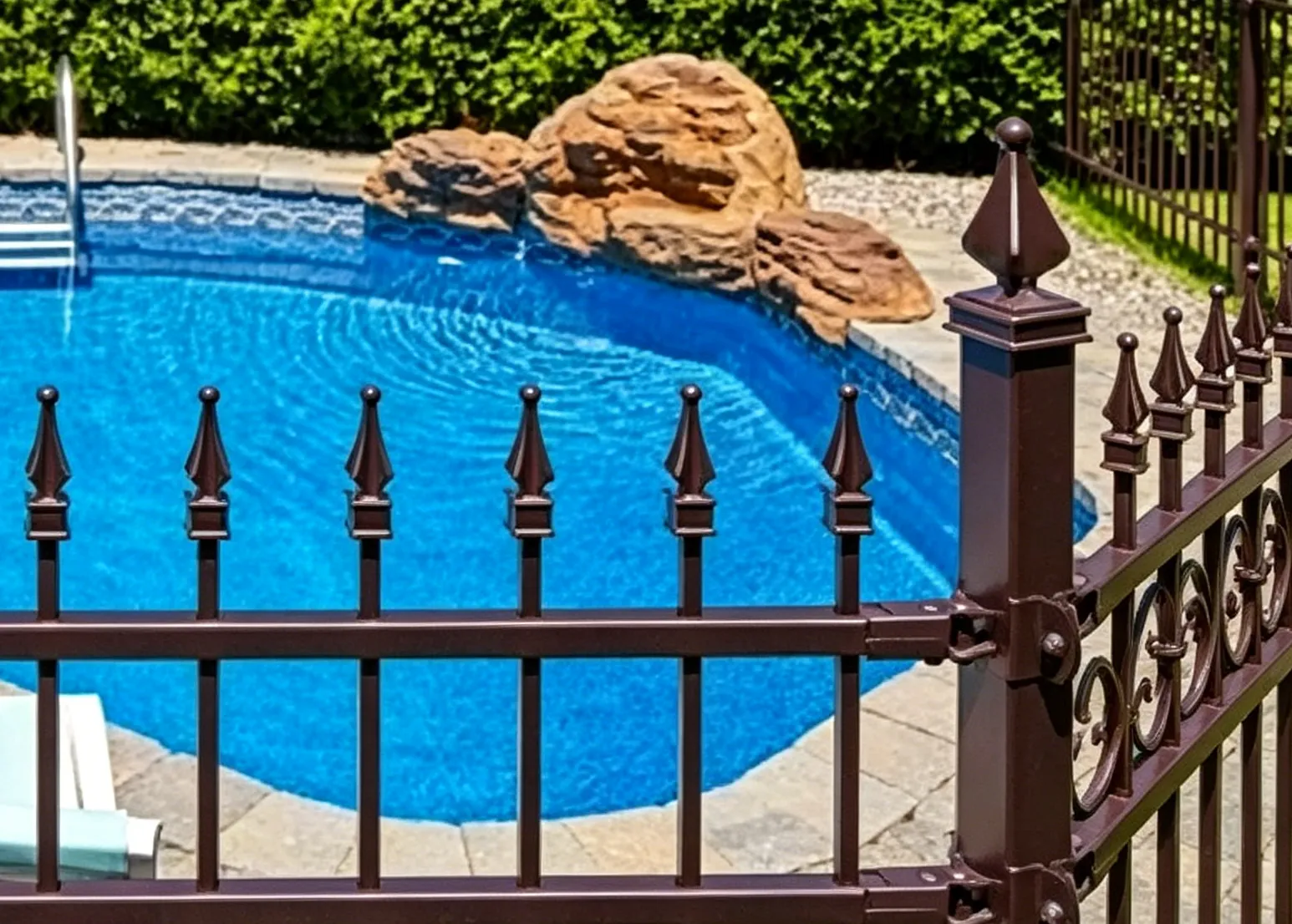 Swimming Pool Privacy Fence: How to Create a Safer and More Relaxing Outdoor Space