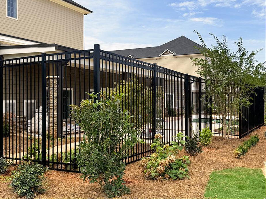 Incorrect Fence Post Installation Incorrect Fence Post Installation