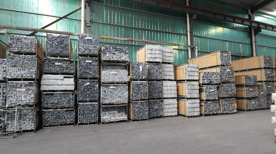 how-proper-fence-packaging-helps-australian-importers-reduce-hidden-costs-1.jpg